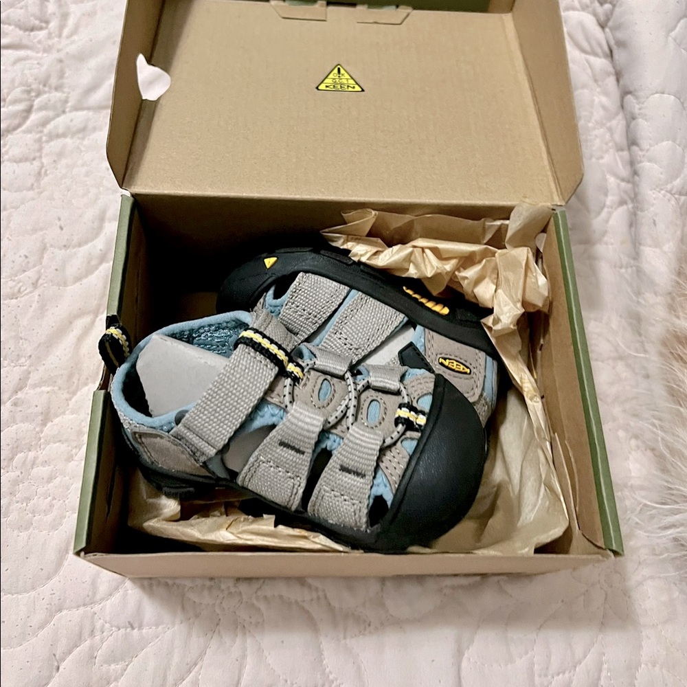 Toddler Keen shoes